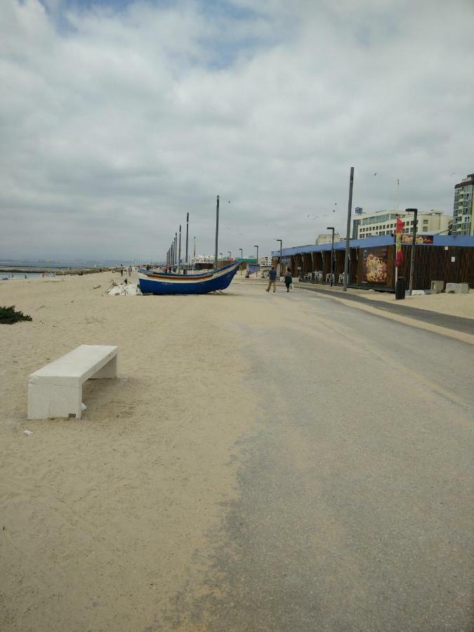 Maresol Apartment Costa da Caparica Bagian luar foto